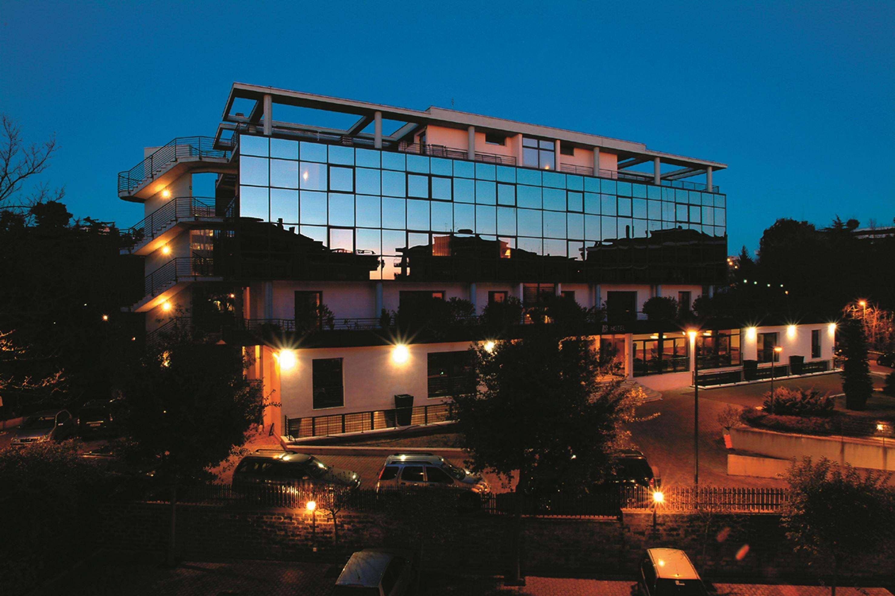 Hotel Zone Roma Exterior foto